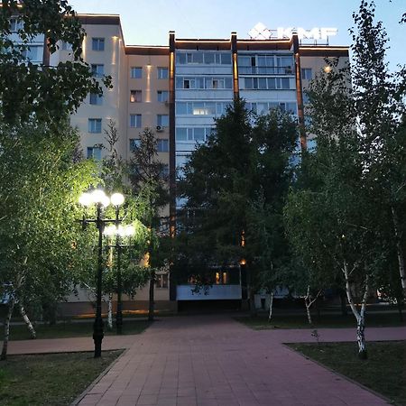 1 Комнатная Квартира В Самом Центре С Видом На Сквер Kostanaj Eksteriør bilde